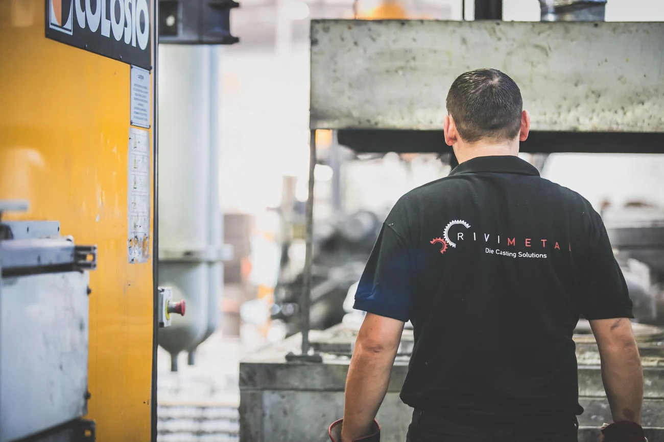 RIVIMETAL-Operator in der realen Produktionsumgebung