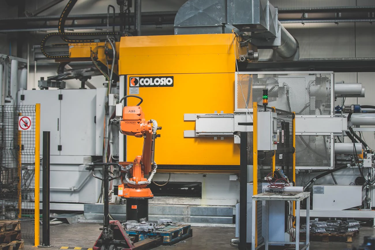 Automated RIVIMETAL HPDC production cell